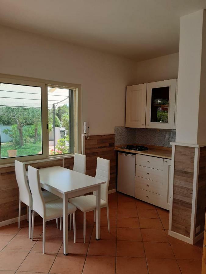 乌瓜诺拉基耶萨Casa Vacanza别墅 外观 照片